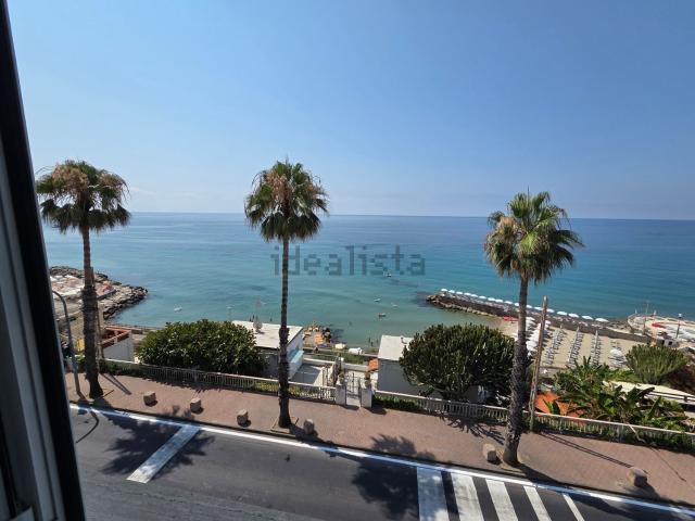 Appartamento in vendita di 115 m² in Corso Giuseppe Mazzini, 371