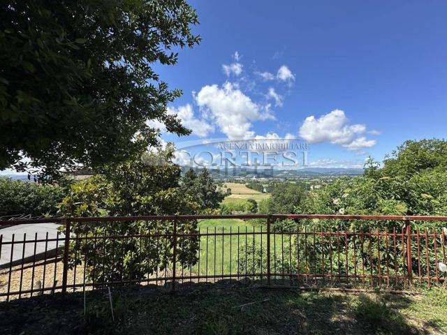 Appartamento in vendita di 115 m² in Frazione Userna