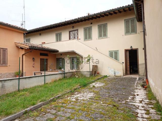 Appartamento in vendita di 115 m² in Località CROCE DI VERCHIANO