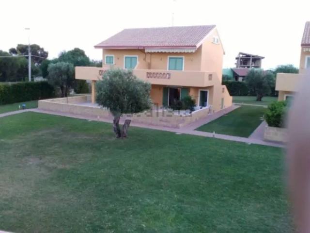 Appartamento in vendita di 115 m² in Località Santa Domenica