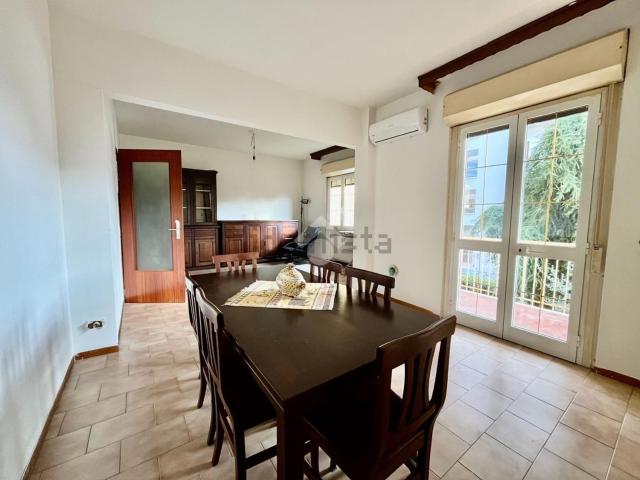 Appartamento in vendita di 115 m² in Piazza Giulio Cesare Pupilli