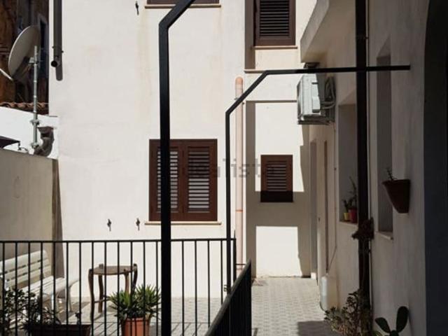 Appartamento in vendita di 115 m² in Piazza Pirandello, 33
