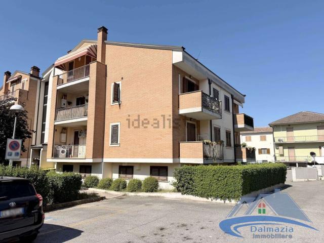 Appartamento in vendita di 129 m² in Strada del Mulino, 4