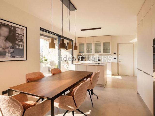 Appartamento in vendita di 115 m² in Strada Sopra Paerno