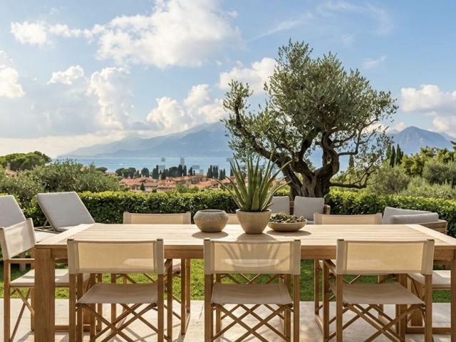 Appartamento in vendita di 116 m² in Via C. Lombroso
