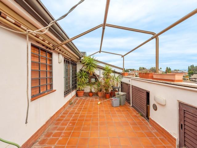 Appartamento in vendita di 116 m² in Via Cosimo Morelli, 18