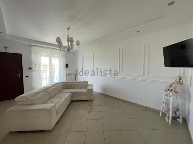 Appartamento in vendita di 116 m² in Via Costa della Crognola, 3