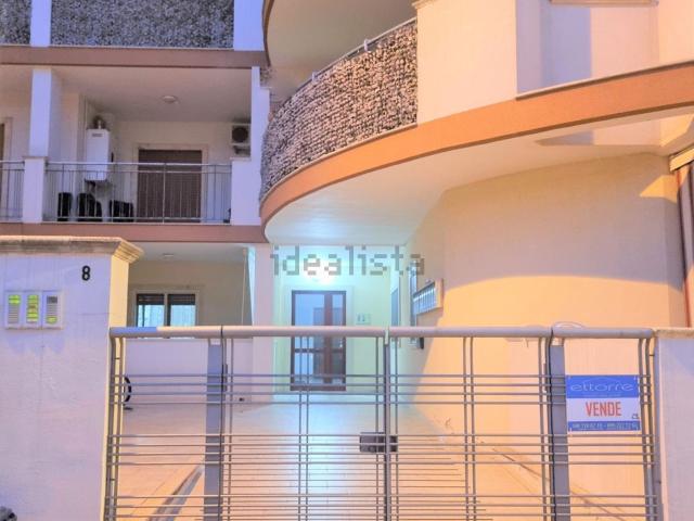 Appartamento in vendita di 116 m² in Via Carducci, 8