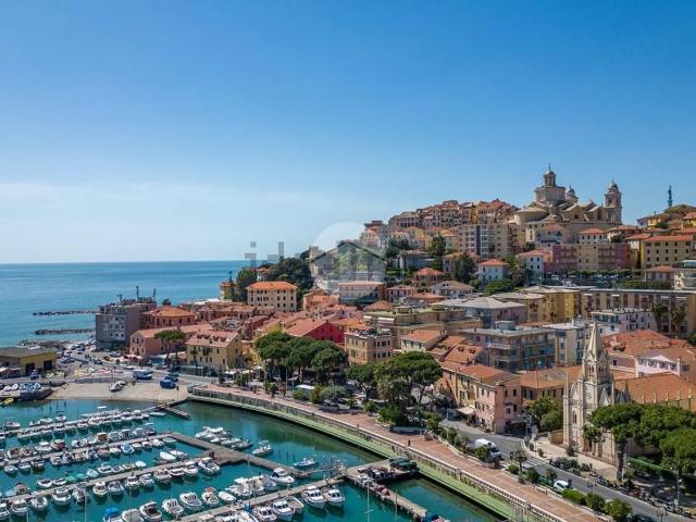 Appartamento in vendita di 116 m² in Via Carlo Botta, 31