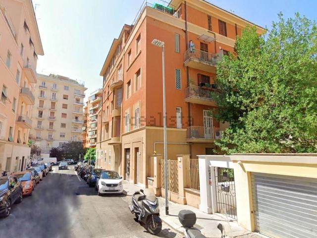 Appartamento in vendita di 116 m² in Via Carlo Bartolomeo Piazza, 7