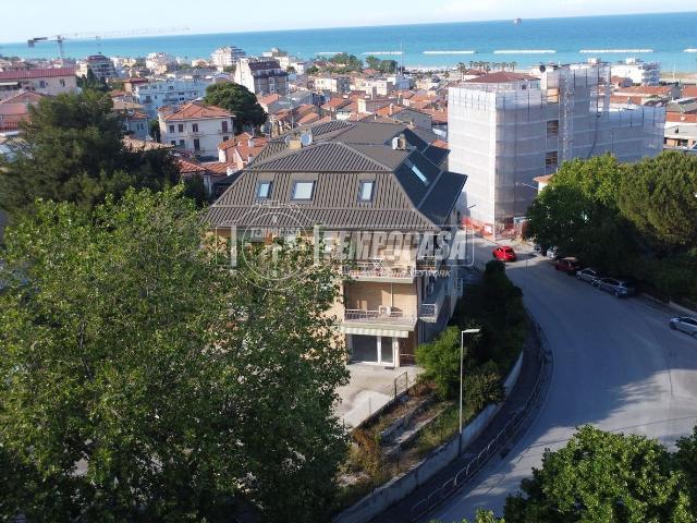 Appartamento in vendita di 116 m² in Via Adige
