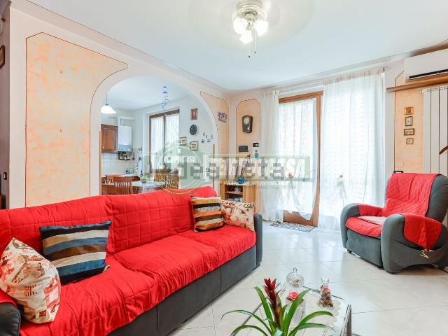 Appartamento in vendita di 116 m² in Via Alessandro Manzoni, 7