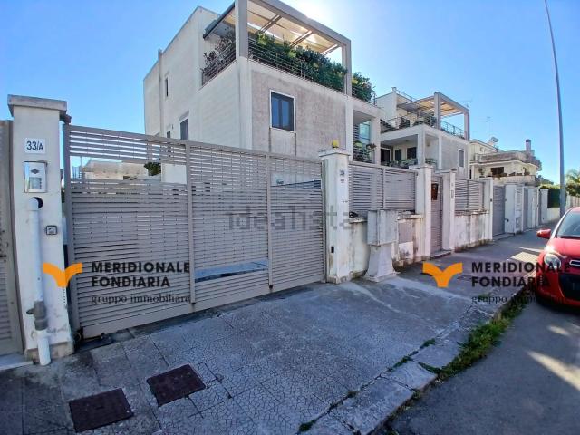Appartamento in vendita di 116 m² in Via Attilio Biasco, 33
