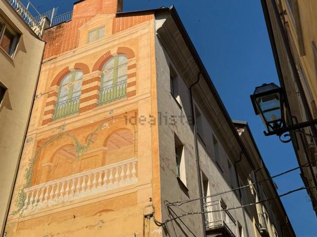 Appartamento in vendita di 116 m² in Via Giuseppe Barbaroux, 11