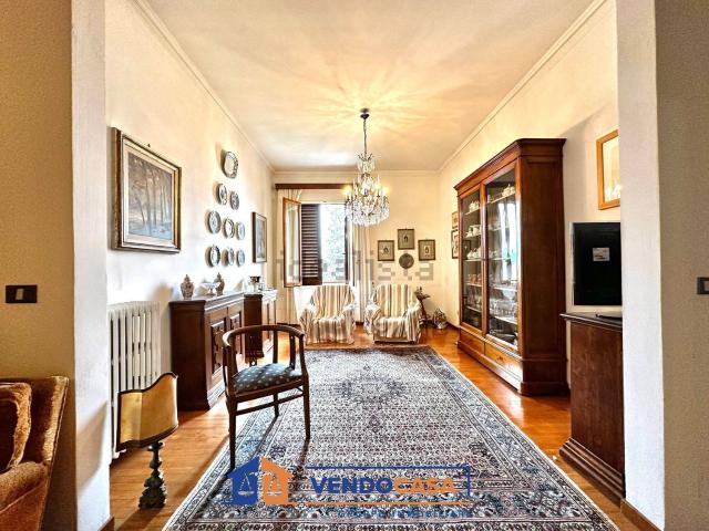 Appartamento in vendita di 116 m² in Via Giovanni Berchet, 15