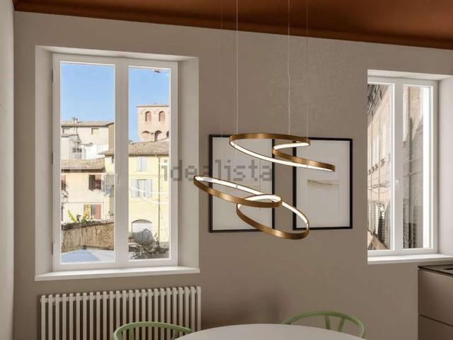 Appartamento in vendita di 116 m² in Via D. Belloi