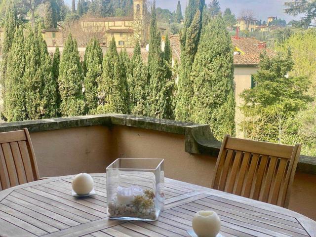 Appartamento in vendita di 116 m² in Via Dante da Castiglione
