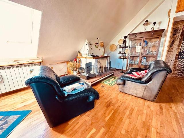 Appartamento in vendita di 116 m² in Via del Ceraso
