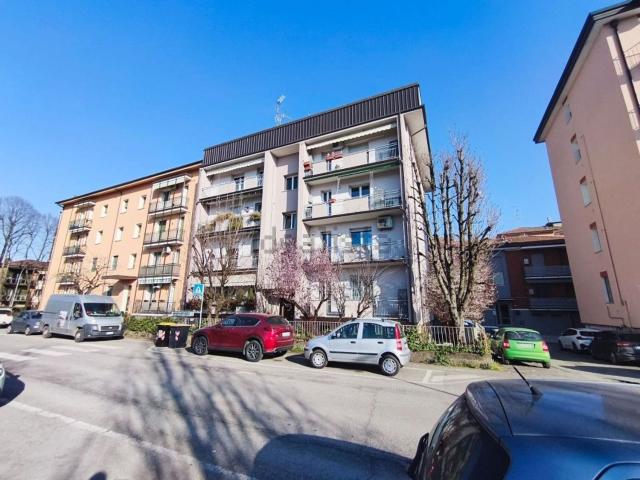 Appartamento in vendita di 116 m² in Via della Pace