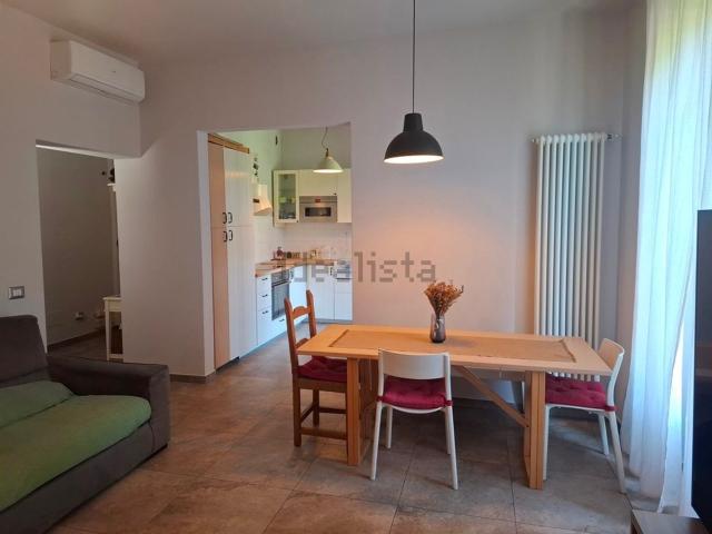 Appartamento in vendita di 116 m² in Via della Rondine