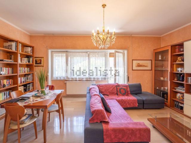 Appartamento in vendita di 116 m² in Via di Acqua Bullicante, 7