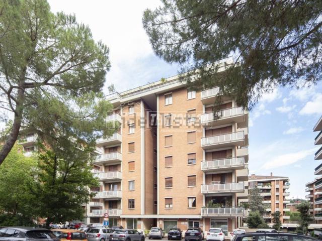 Appartamento in vendita di 116 m² in Via Enrico Toti