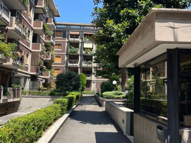 Appartamento in vendita di 116 m² in Via Fossato di Vico, 9