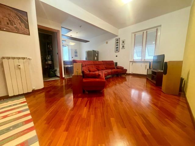 Appartamento in vendita di 116 m² in Via Felice del Canto