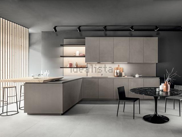 Appartamento in vendita di 116 m² in Via Filippo Lippi