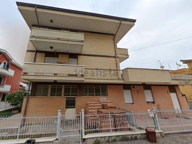 Appartamento in vendita di 116 m² in Via II Giugno
