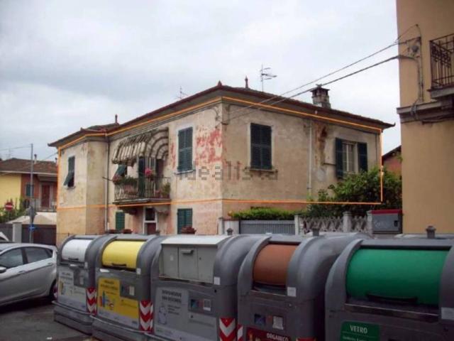 Appartamento in vendita di 116 m² in Via Mozzachiodi, 59