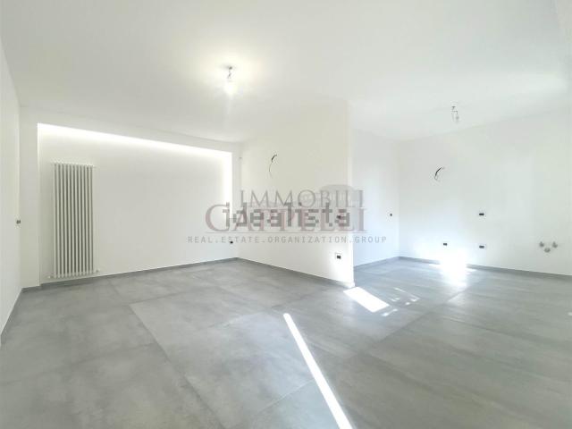 Appartamento in vendita di 116 m² in Via Montanara, 5