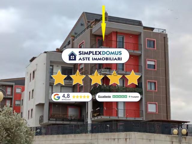 Appartamento in vendita di 116 m² in Via Madonna delle Grazie