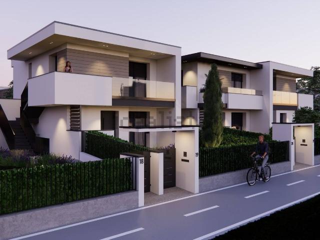 Appartamento in vendita di 116 m² in Via Marano