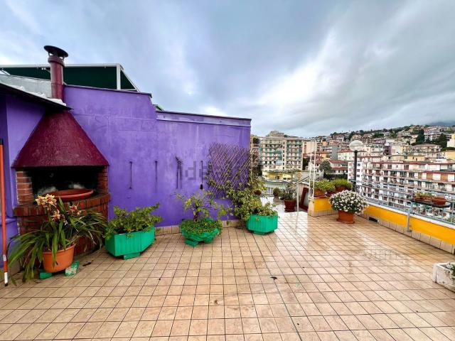 Appartamento in vendita di 116 m² in Via Martiri della Libertà, 18