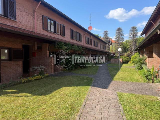 Appartamento in vendita di 116 m² in Via Michelangelo Buonarroti, 3