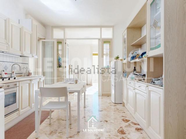 Appartamento in vendita di 116 m² in Via Noci, 14