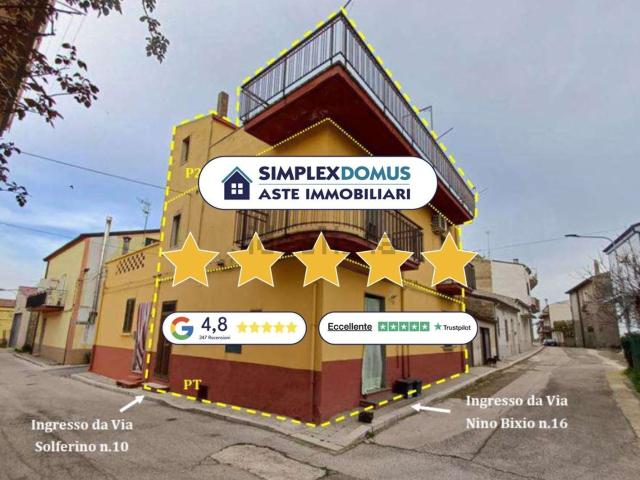 Appartamento in vendita di 116 m² in Via Nino Bixio