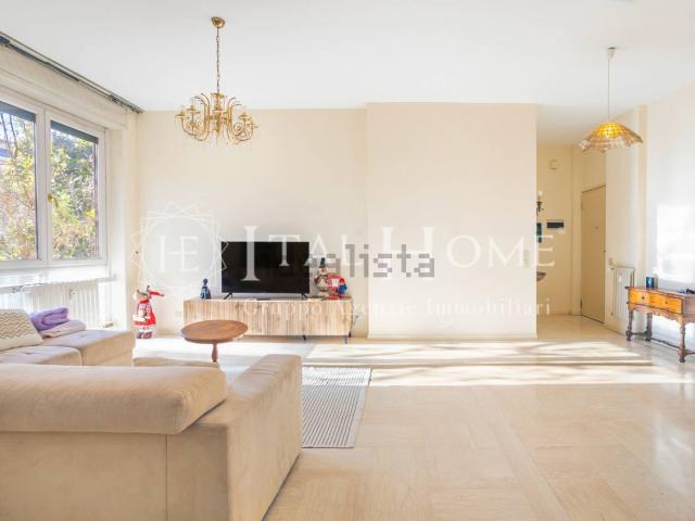 Appartamento in vendita di 116 m² in Via Sant&apos Alessandro, 72