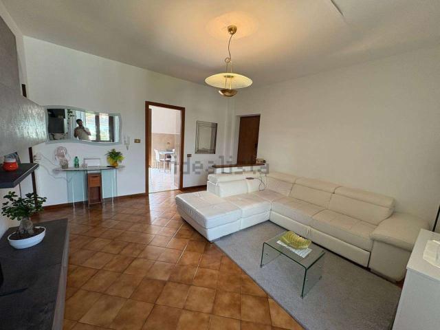 Appartamento in vendita di 116 m² in Via Pavia, 4
