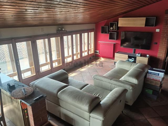 Appartamento in vendita di 116 m² in Via Parona Cassolo
