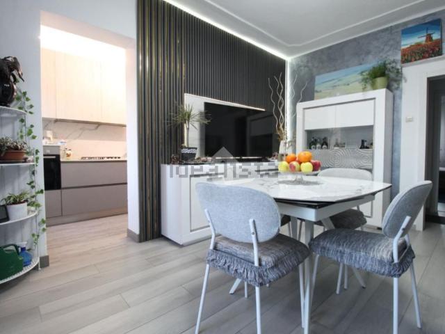 Appartamento in vendita di 116 m² in Via Radici, 18