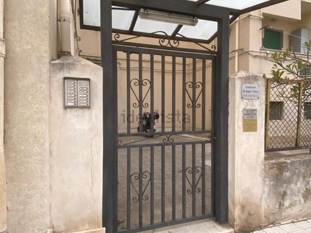Appartamento in vendita di 116 m² in Via Reggio Calabria, 101