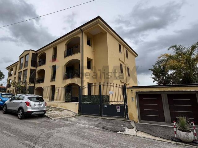 Appartamento in vendita di 116 m² in Via Regione Siciliana, 20