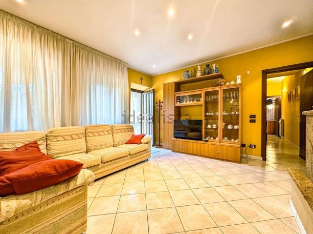 Appartamento in vendita di 116 m² in Via Riale, 9