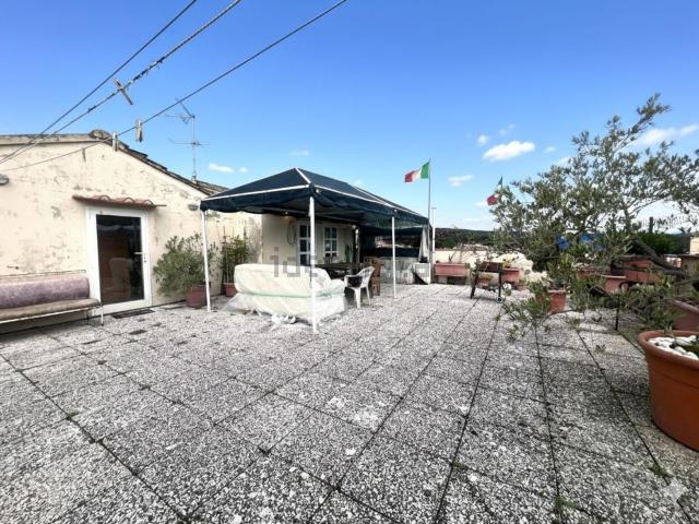 Appartamento in vendita di 116 m² in Via Riccardo Zandonai