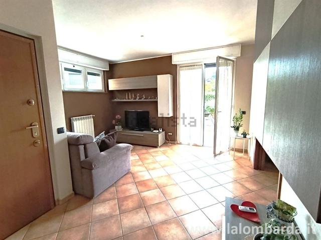 Appartamento in vendita di 116 m² in Via Val Camonica, 7