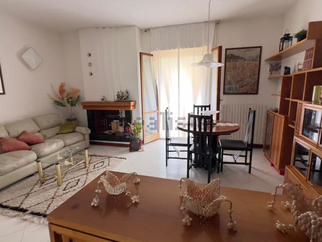 Appartamento in vendita di 116 m² in Via Villa Zara, 3