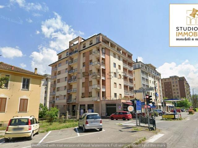 Appartamento in vendita di 116 m² in Via XXV Aprile, 2