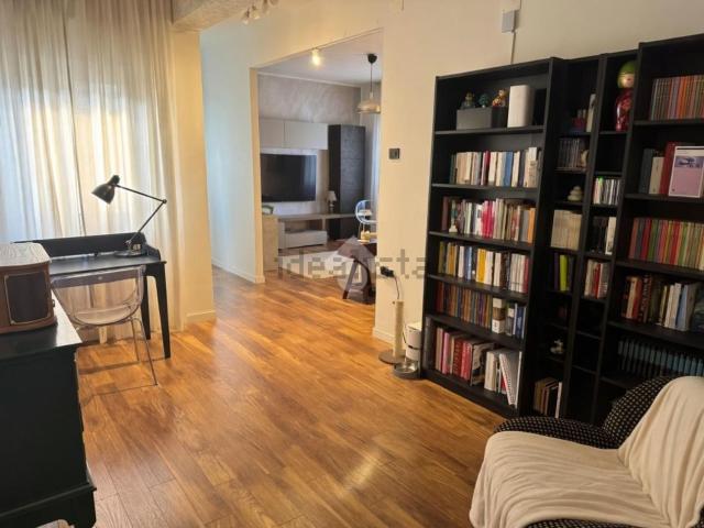 Appartamento in vendita di 116 m² in Via Zodiaco, 37